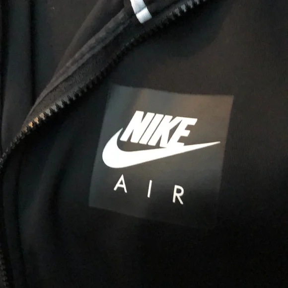 Nike Air Jacket - Picture 2 of 7